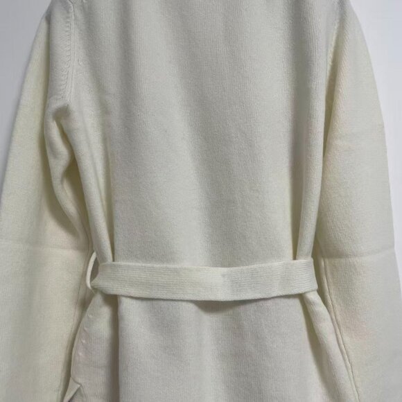 CHANEL Off-White Multi-Pocket Tie-Front Knit Cardigan: A timelessly elegant Fren - Picture 9 of 12